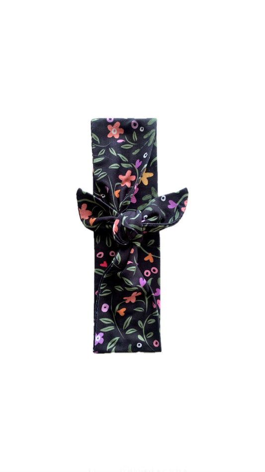 Black Ditzy Wide Tie